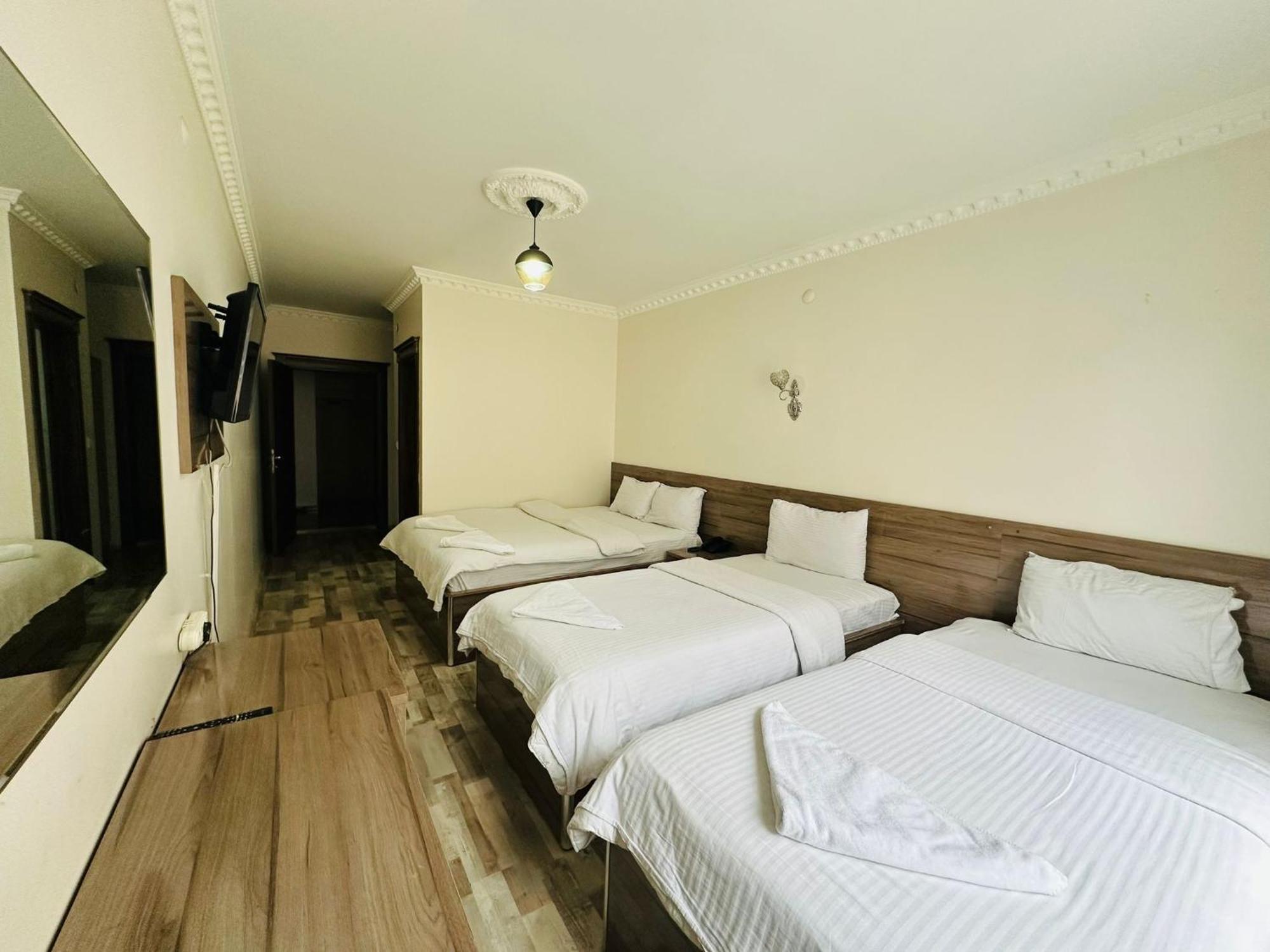Toprak Hotel Van Exterior foto
